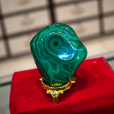 Malachite free form 186 grams